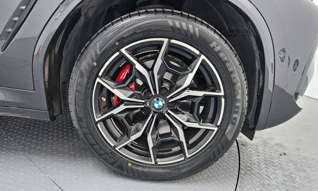 BMW X4 xDrive20i M Sports Pro, 2023