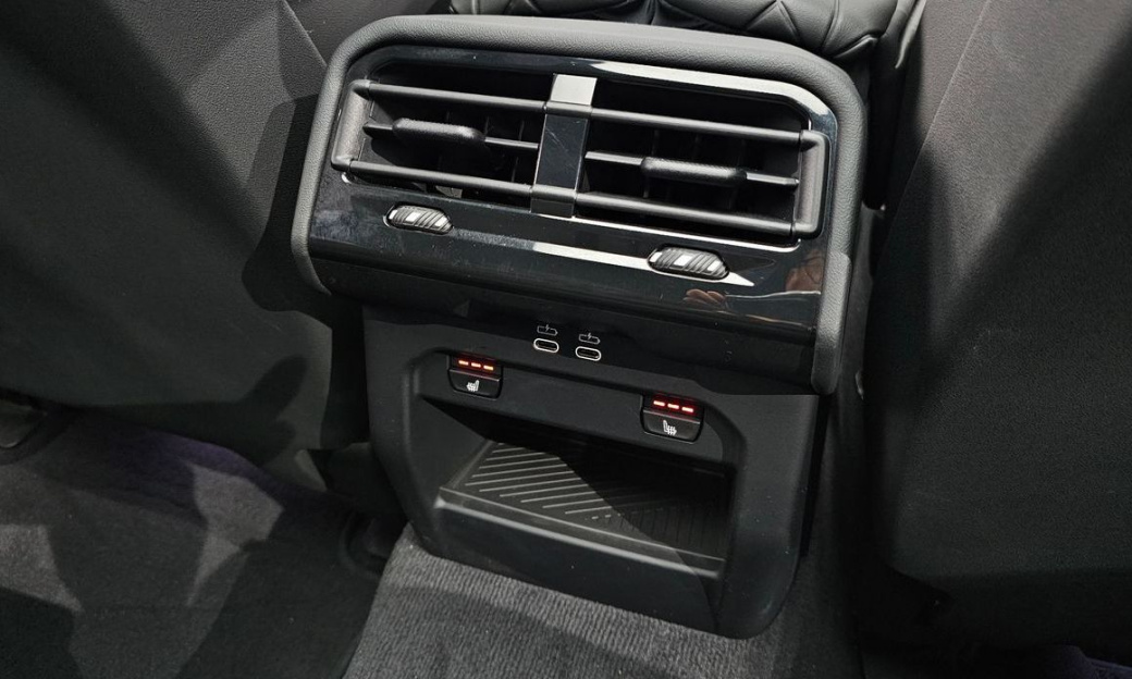 BMW 5-Series 520i M Sport, 2024