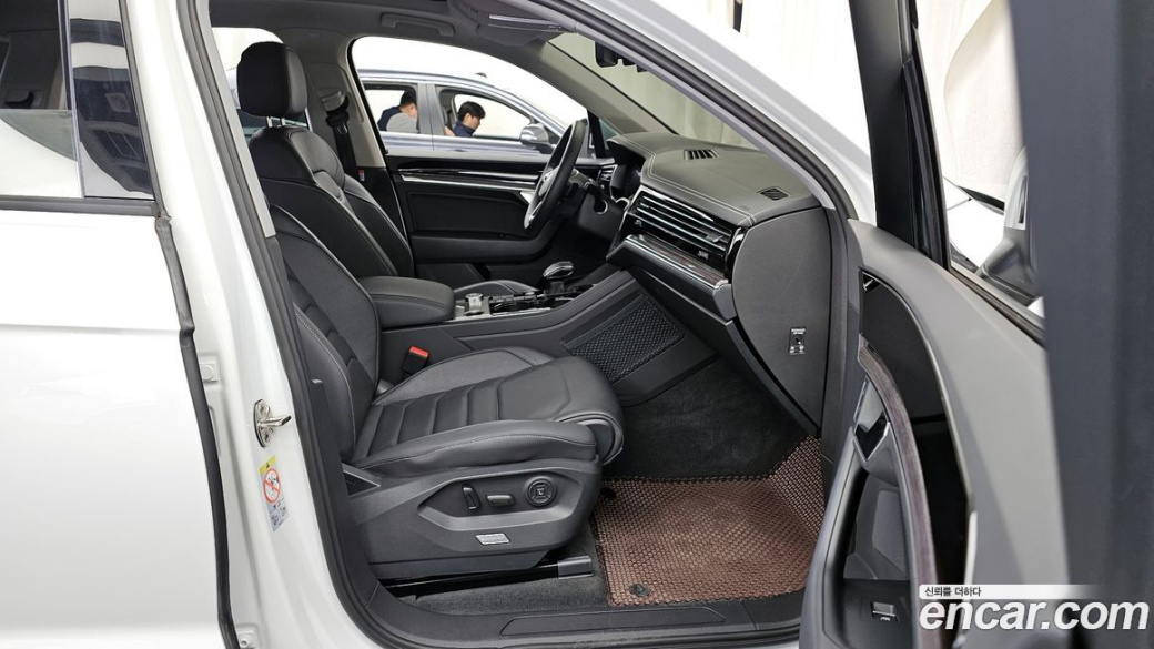 Volkswagen Touareg 3.0 TDI Premium, 2023