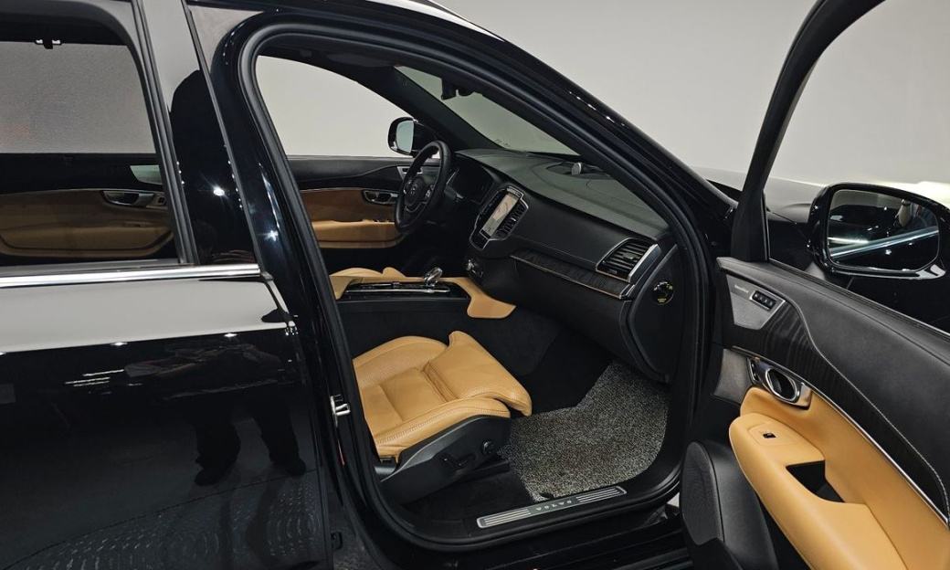 Volvo XC90 B6 Ultimate Bright, 2024