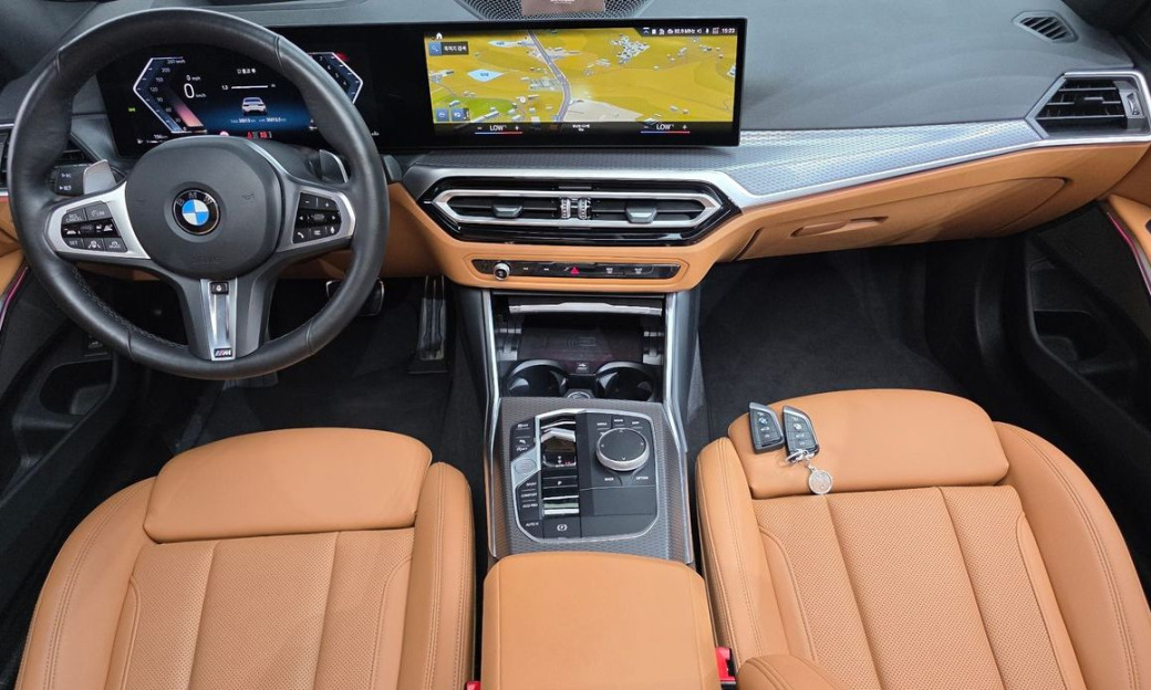 BMW 3-Series 320i M Sport, 2024