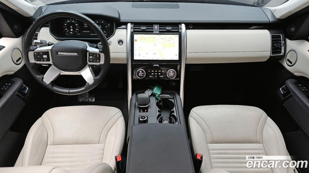 Land Rover Discovery D250 SE, 2022