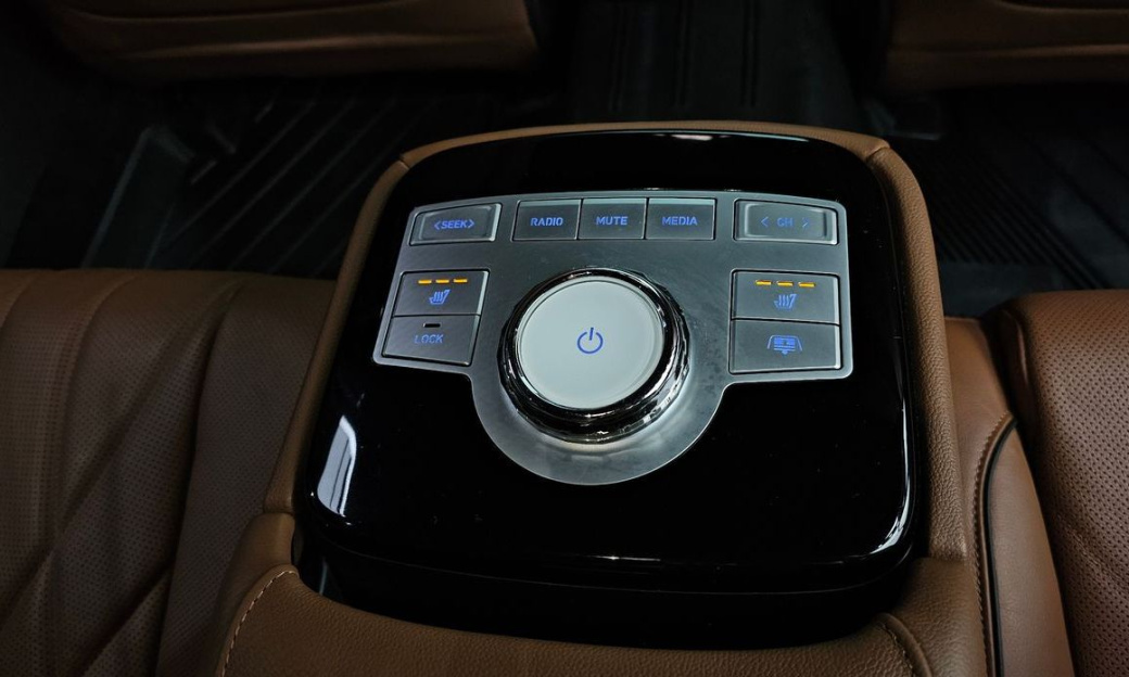 Genesis G80 Gasoline 2.5 Turbo AWD, 2023