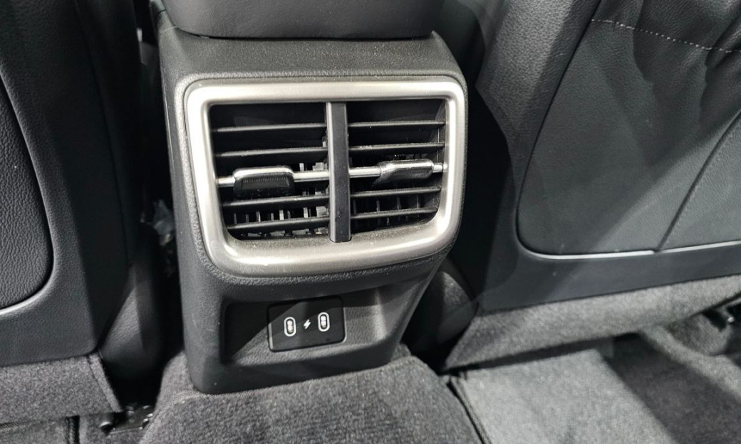 Kia K5 2.0, 2024