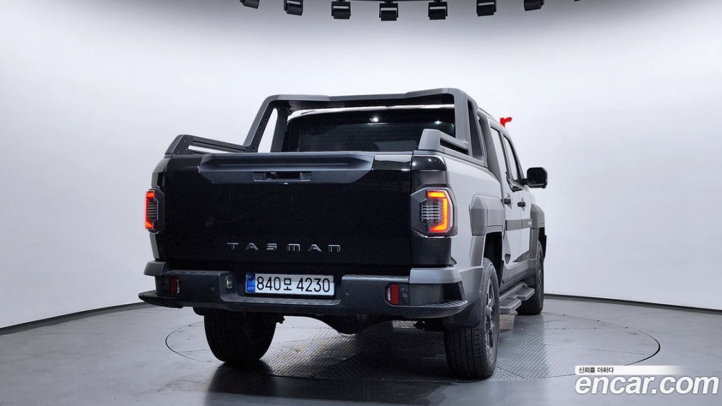 Kia Tasman 2.5T Gasoline 2WD, 2026