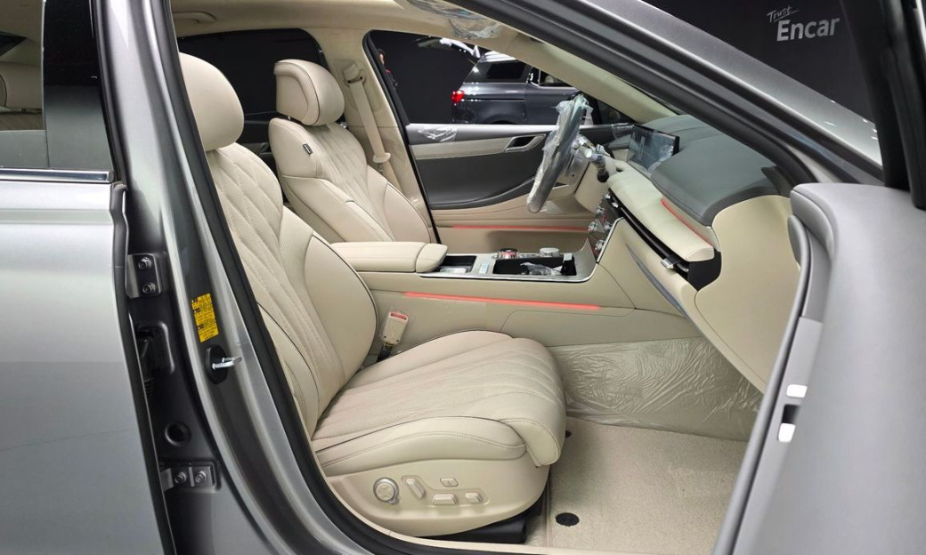 Genesis G80 Gasoline 2.5 Turbo AWD, 2026