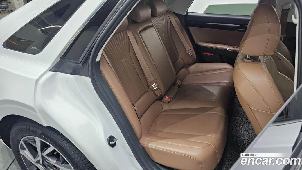 Hyundai Grandeur 2,5 Gasoline 2WD, 2023