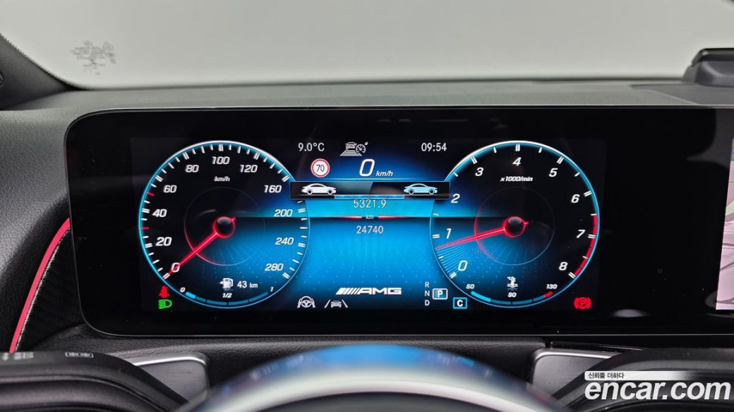 Mercedes-Benz GLB-Class AMG GLB35 4MATIC, 2023
