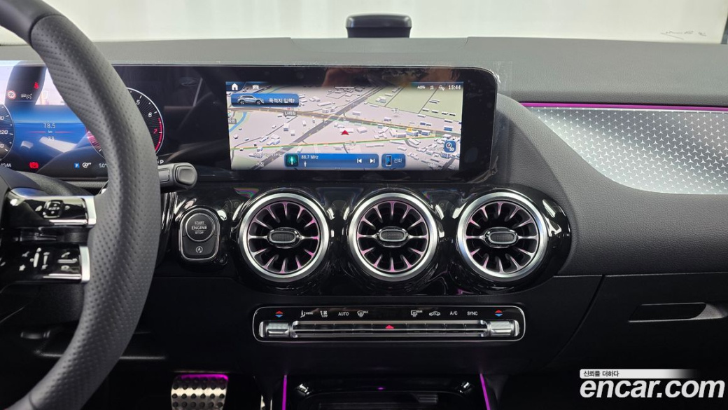 Mercedes-Benz GLA-Class GLA250 4MATIC, 2026