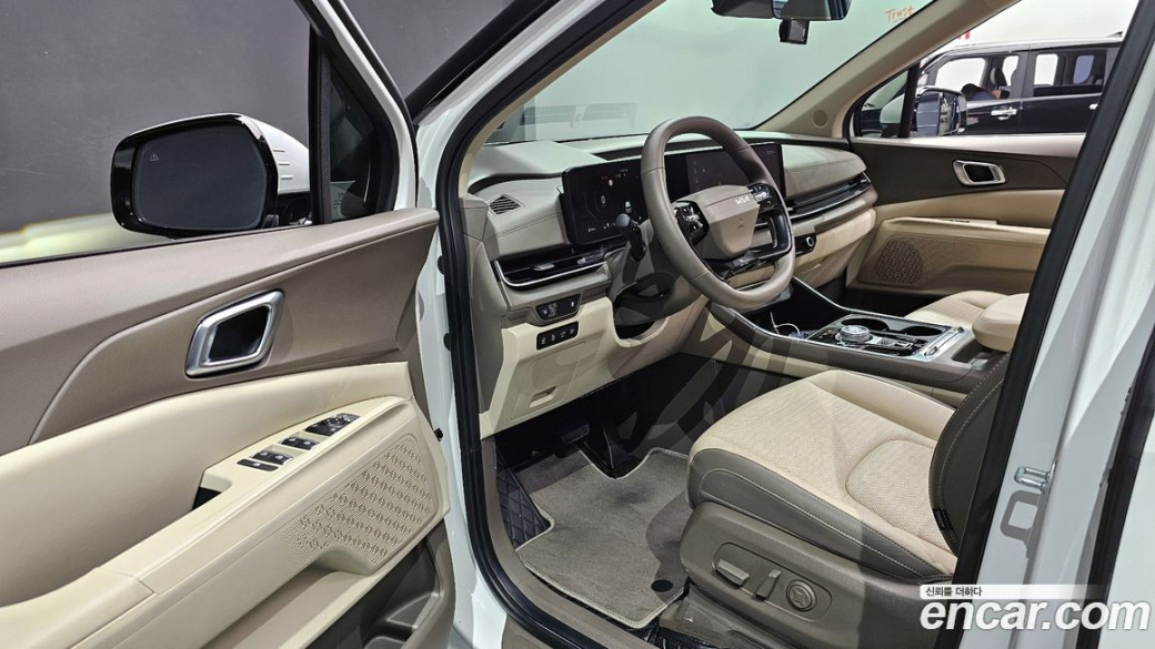 Kia Carnival 7-Seater Noblesse, 2025