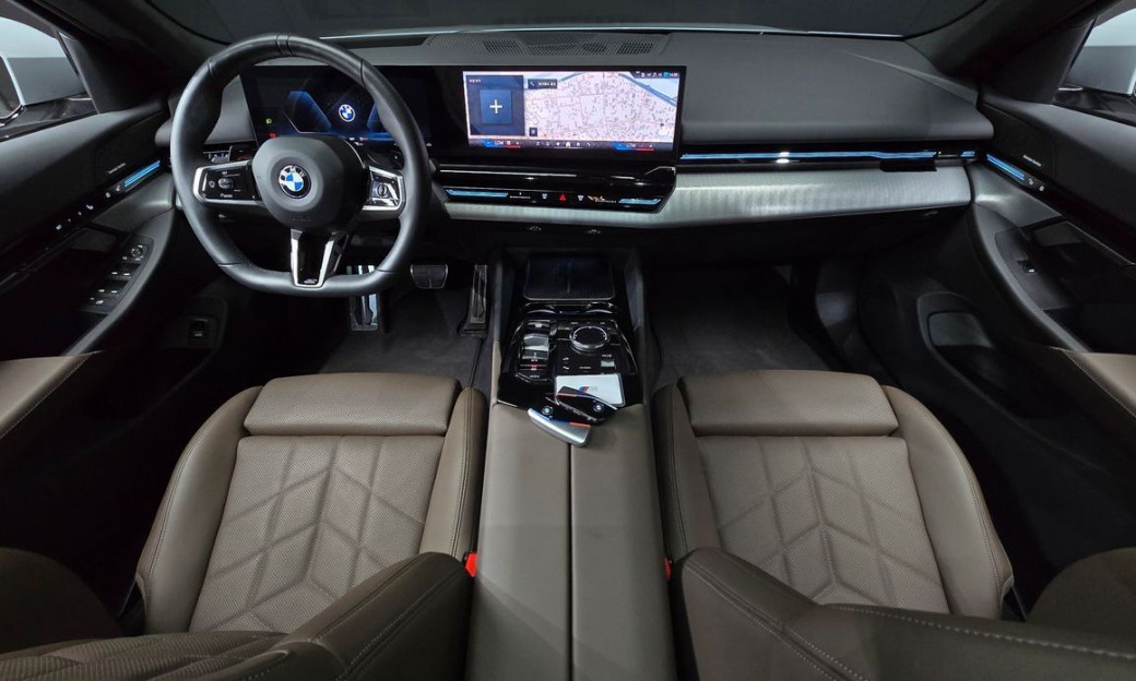 BMW 5-Series 520i M Sport, 2024