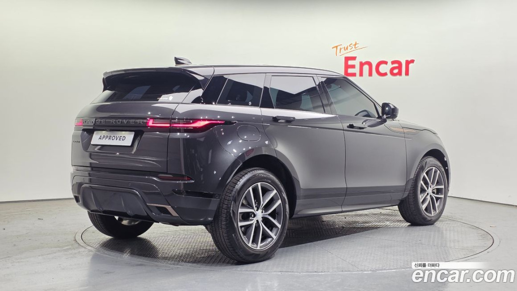 Land Rover Range Rover Evoque P250 Dynamic SE, 2025