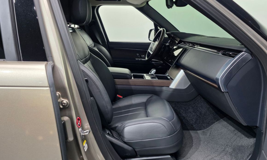 Land Rover Range Rover P530 Autobiography Long Wheel Base, 2024