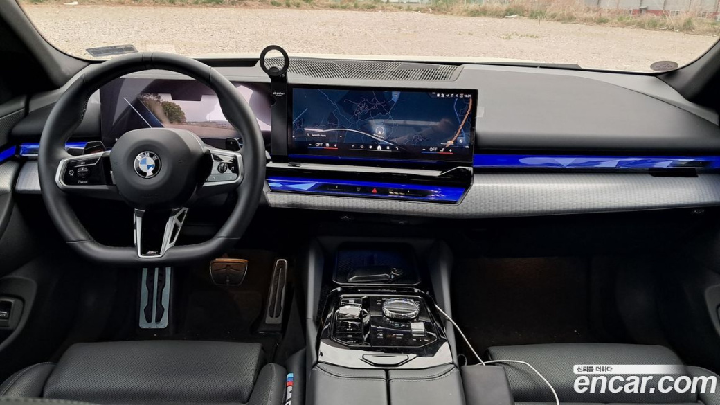 BMW 5-Series 530i xDrive M Sport, 2024