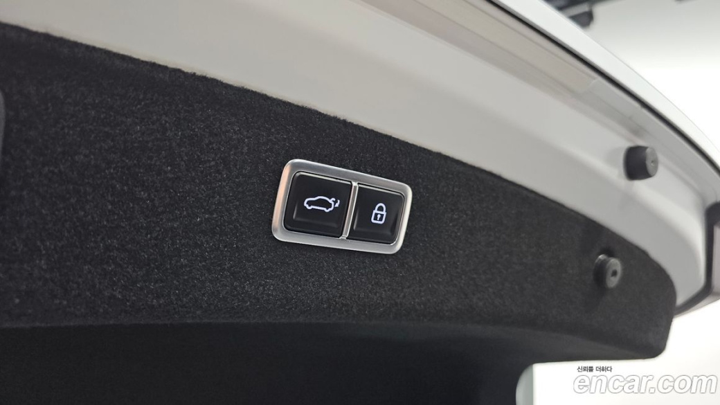 Genesis G80 Gasoline 2.5 Turbo AWD, 2025