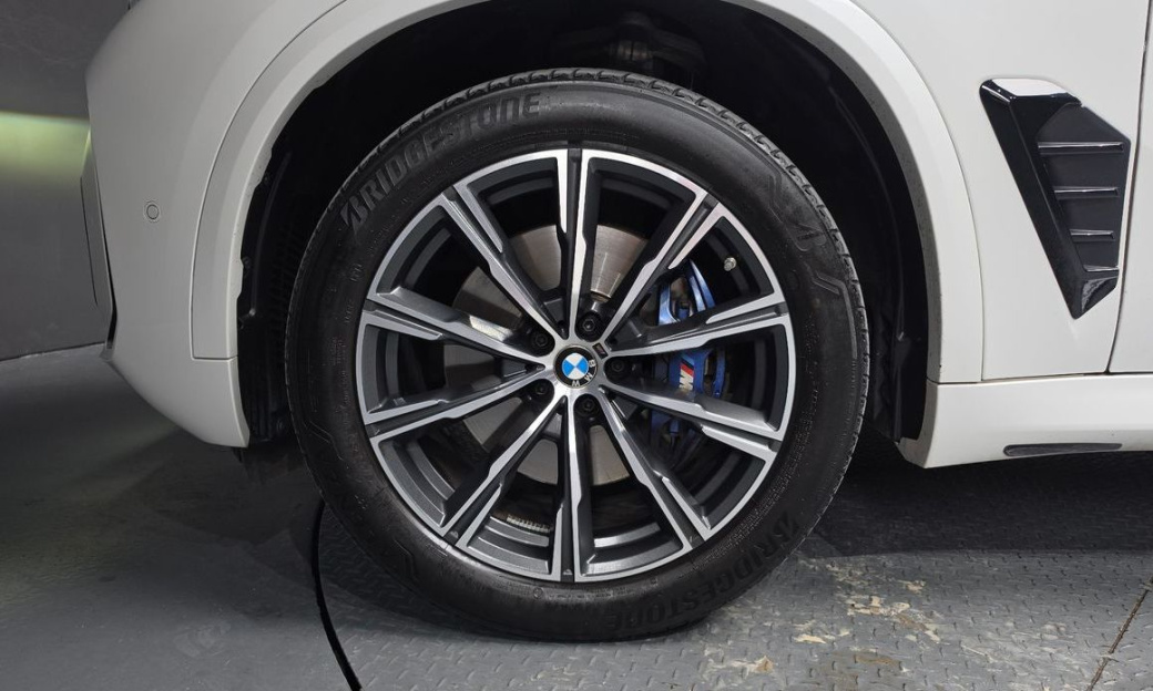 BMW X5 xDrive 30d M Sport, 2024