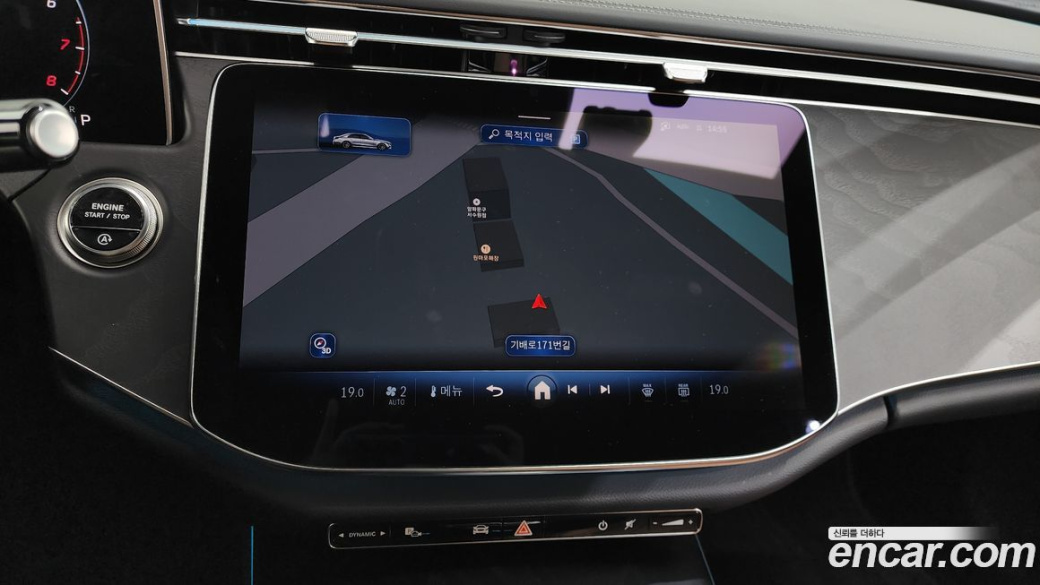 Mercedes-Benz E-Class E200 Avantgarde, 2025