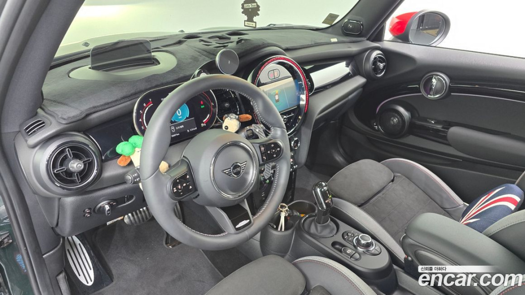 Mini Cooper JCW, 2024