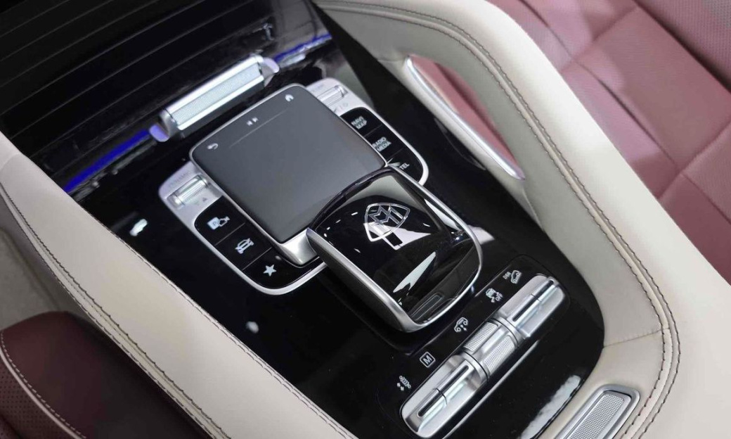 Mercedes-Benz GLS-Class Maybach GLS600 4MATIC, 2023
