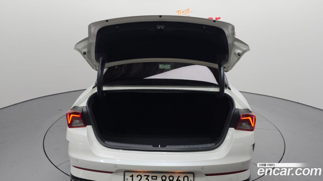 Kia K5 2.0, 2023