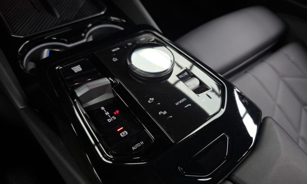 BMW 5-Series 520i M Sport, 2024