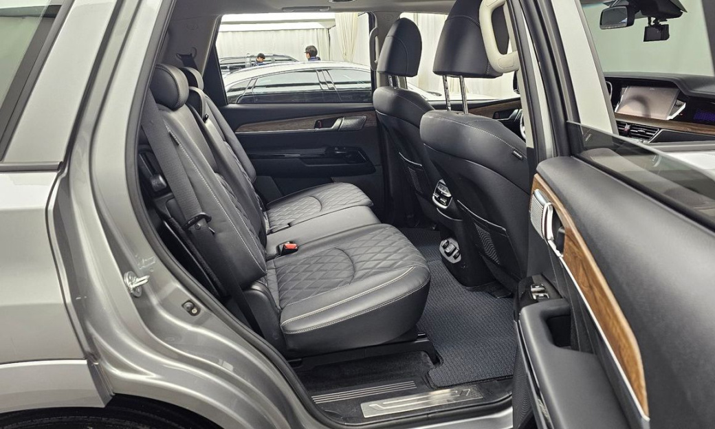 Kia Mohave Diesel 3.0 4WD 7-Seater, 2021