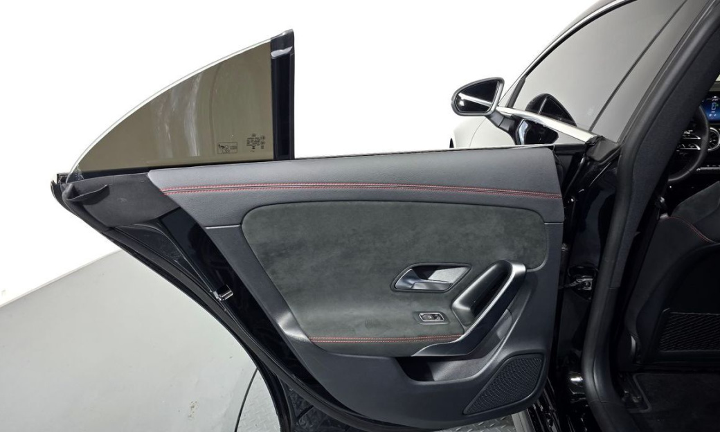 Mercedes-Benz CLA-Class CLA250 4MATIC, 2024