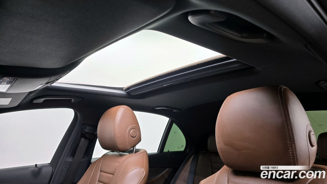 Mercedes-Benz E-Class E350 4MATIC Avantgarde, 2022