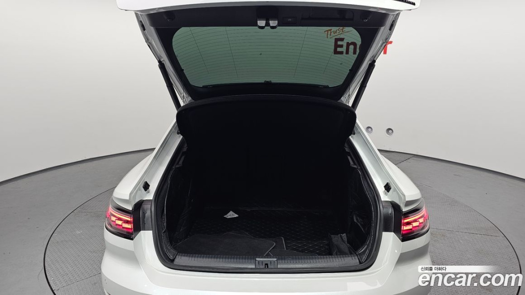 Volkswagen Arteon 2.0 TDI R-LIINE 4Motion, 2023