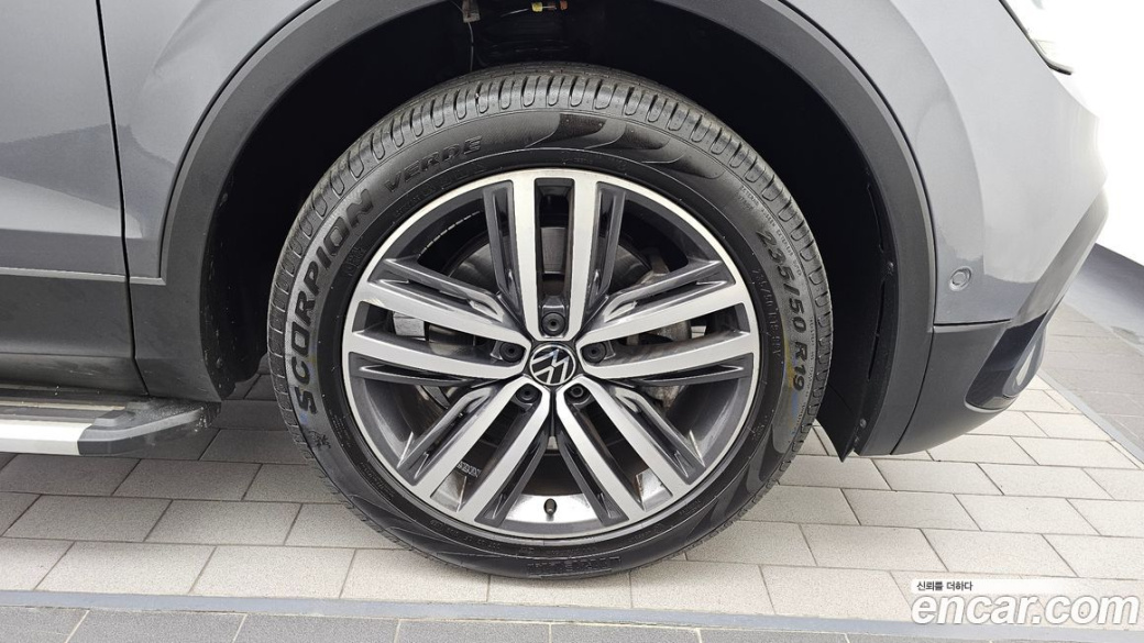 Volkswagen Tiguan 2.0 TSI Prestige, 2023