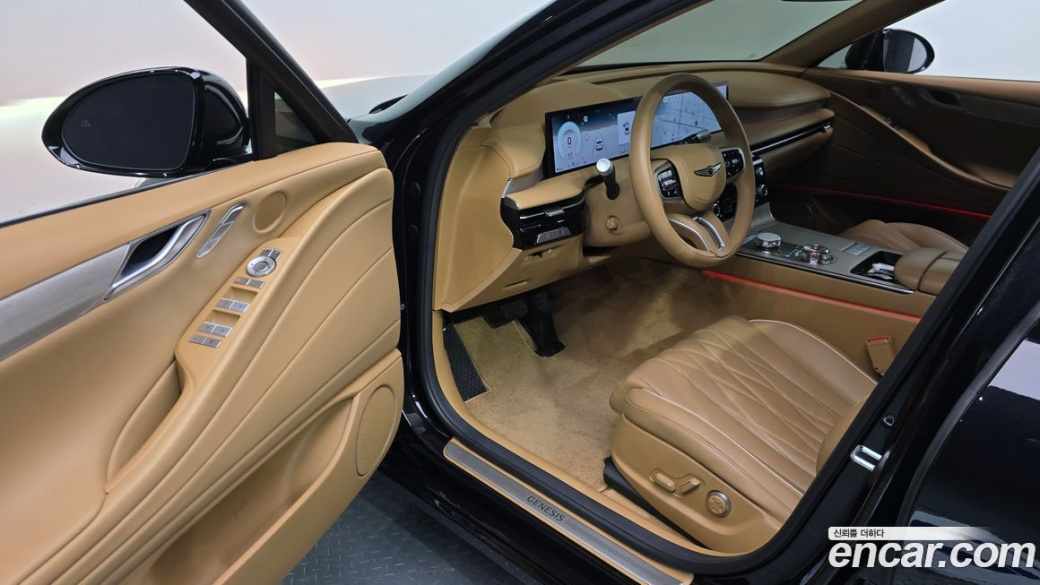 Genesis G80 Gasoline 2.5 Turbo AWD, 2025