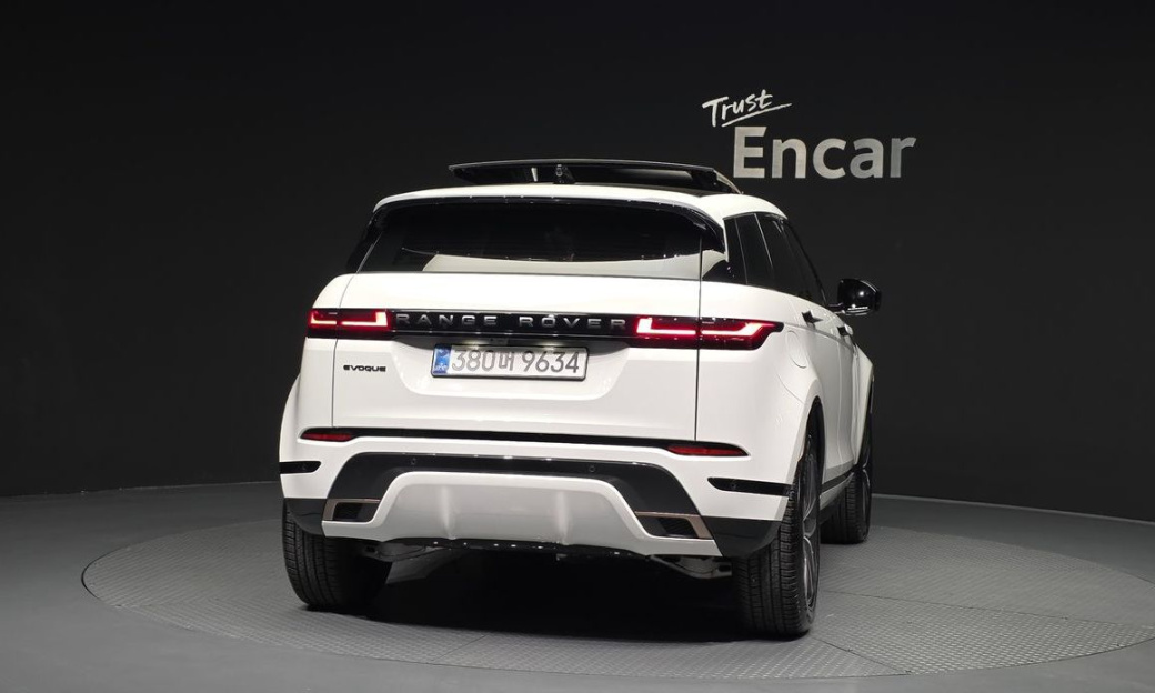Land Rover Range Rover Evoque P250 Dynamic SE, 2025