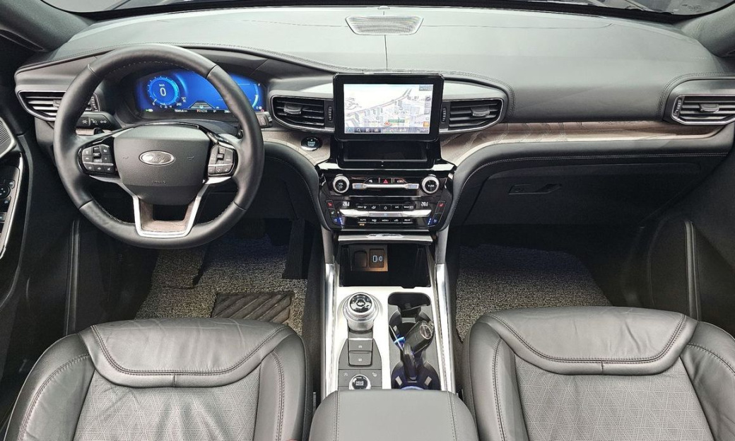 Ford Explorer 3.0 Platinum 4WD, 2021