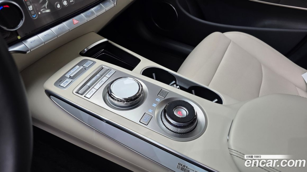 Genesis GV70 2.5T Gasoline 2WD, 2023