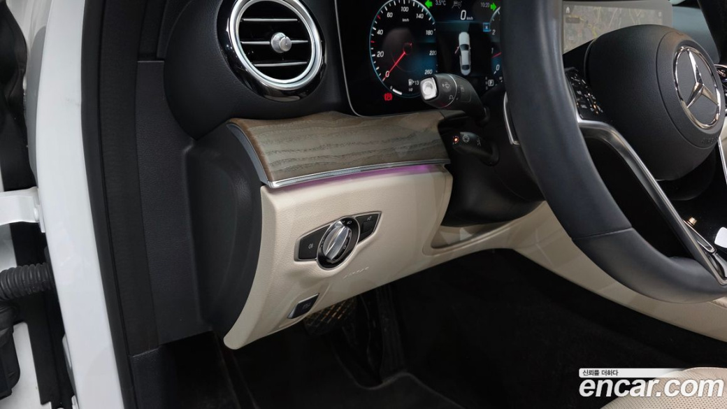 Mercedes-Benz E-Class E250 Exclusive, 2022