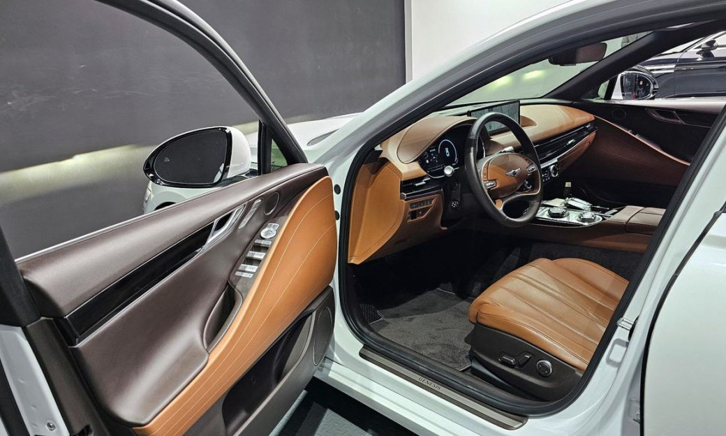 Genesis G80 Gasoline 2.5 Turbo AWD, 2024
