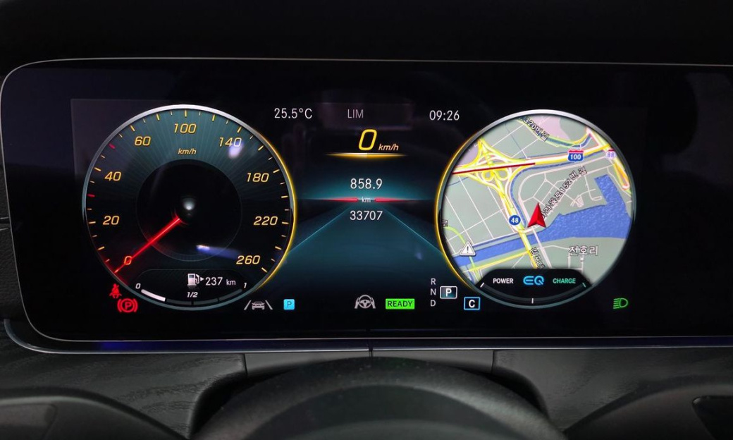 Mercedes-Benz E-Class E220d 4MATIC AMG Line, 2022