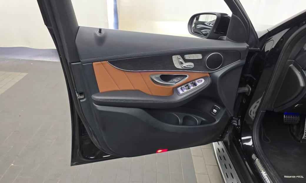 Mercedes-Benz GLC-Class GCL300 4MATIC Coupe, 2022