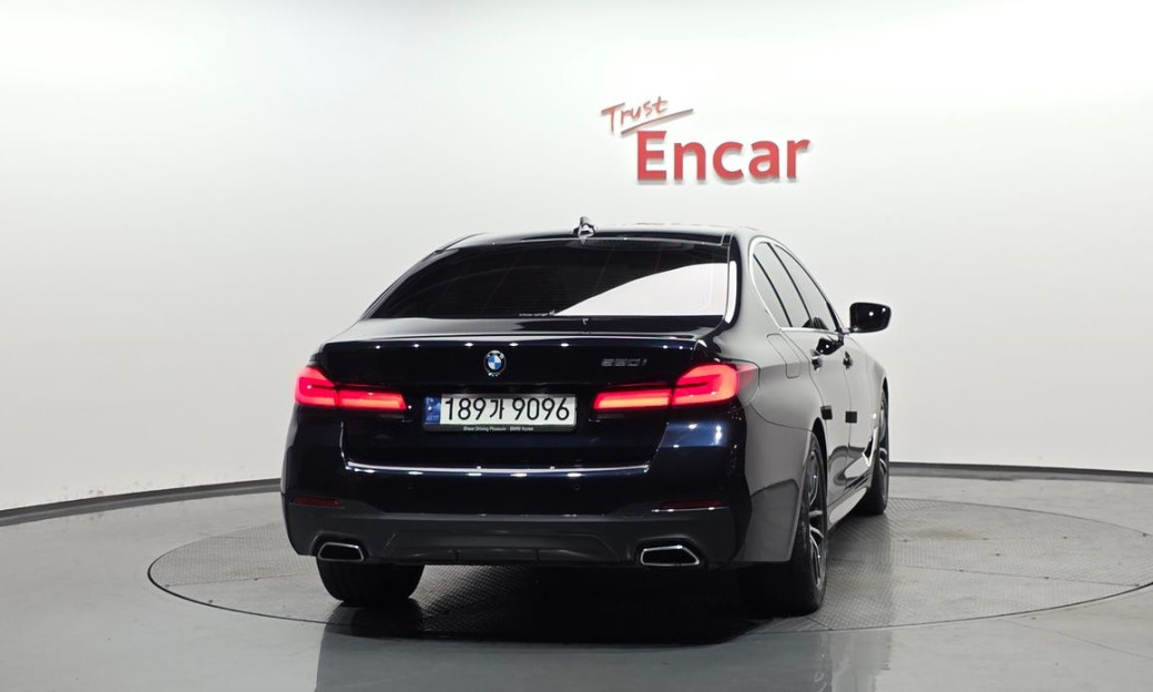 BMW 5-Series 520i M Sport, 2023