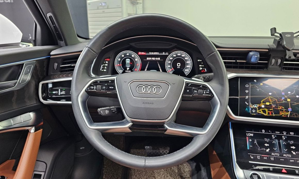 Audi A6 45 TFSI Quattro Premium, 2023