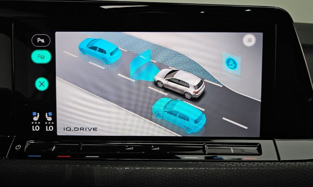Volkswagen Golf 2.0 GTI, 2024