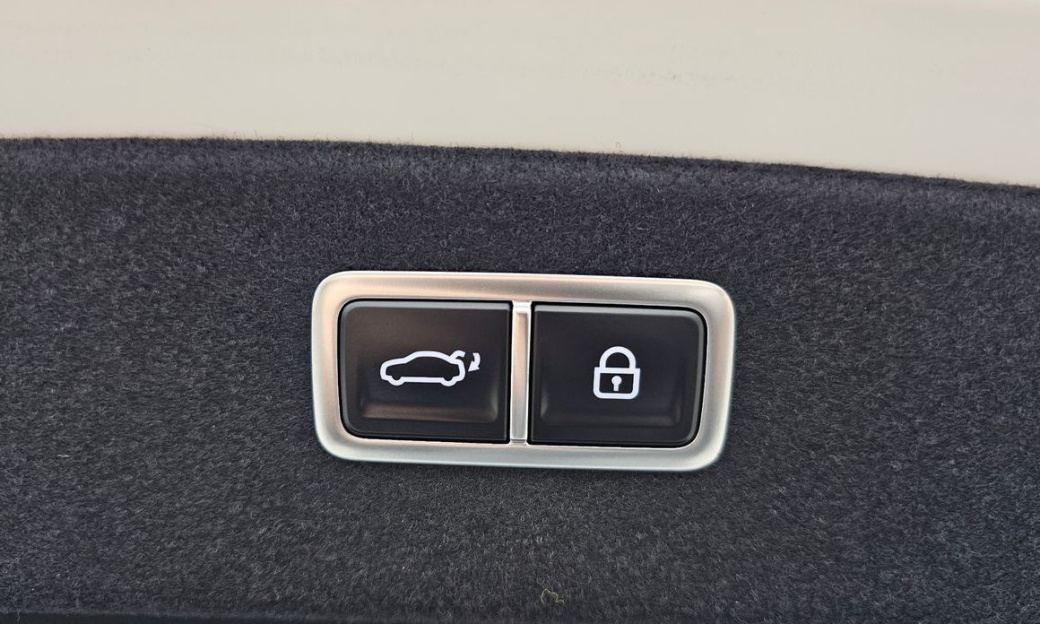 Genesis G80 Gasoline 2.5 Turbo 2WD, 2025