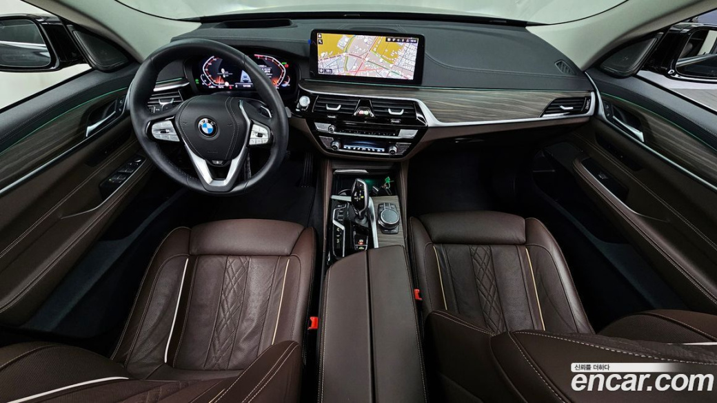 BMW Gran Turismo 630i xDrive Luxury, 2023