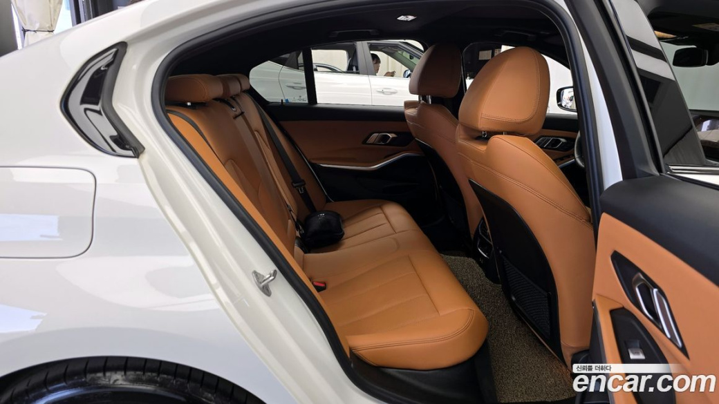BMW 3-Series 320d xDrive M Sport, 2023