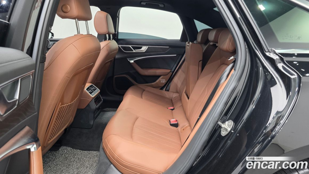 Audi A6 45 TFSI Quattro Premium, 2023