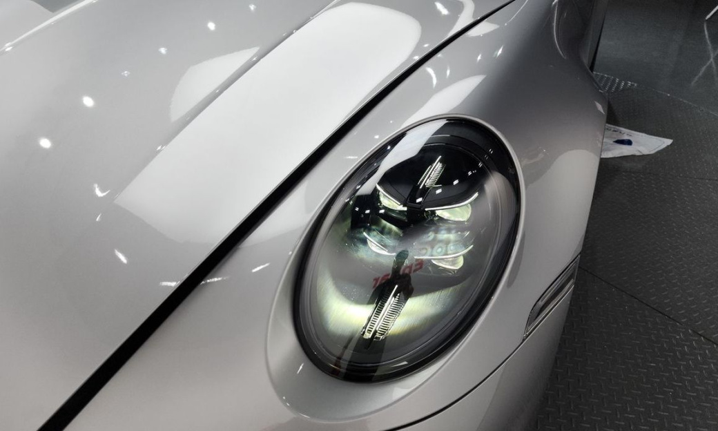 Porsche 911 Carrera GTS Cabriolet, 2025