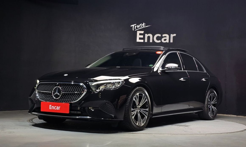Mercedes-Benz E-Class E200 Avantgarde, 2025