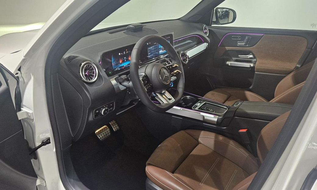 Mercedes-Benz GLB-Class AMG GLB35 4MATIC, 2025