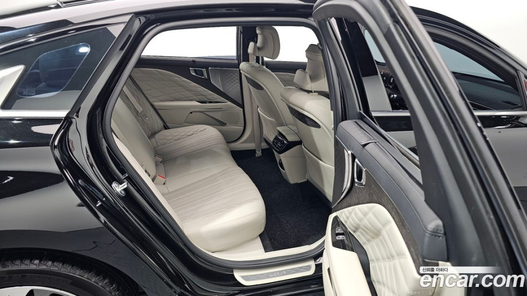Kia K8 2.5 Gasoline 2WD, 2024