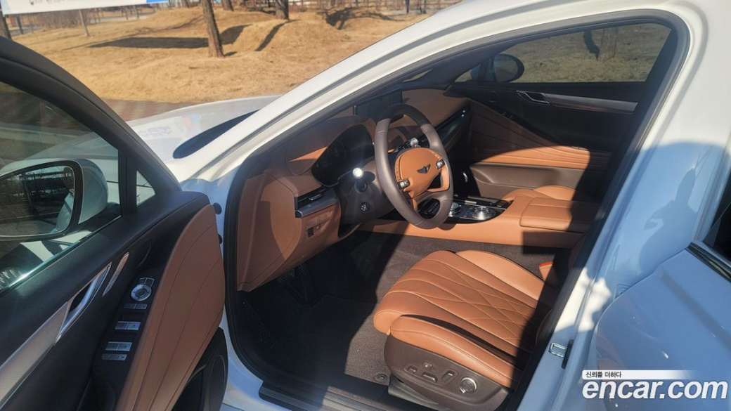 Genesis G80 Gasoline 2.5 Turbo AWD, 2023